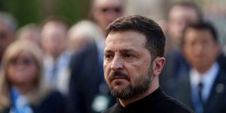 Zufrieden - Auch Selenskyj stuft Rohstoffabkommen als historisch ein Zufrieden - Auch Selenskyj stuft Rohstoffabkommen als historisch ein