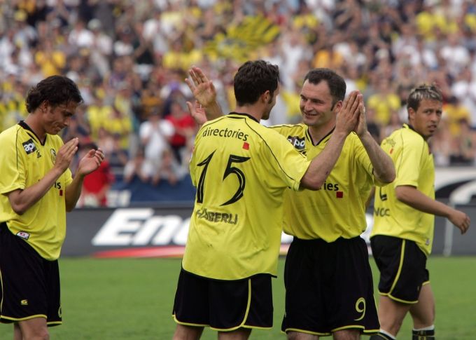 Stéphane Chapuisat (r.) war in der Saison 2003/04 an 43 YB-Toren beteiligt. yb