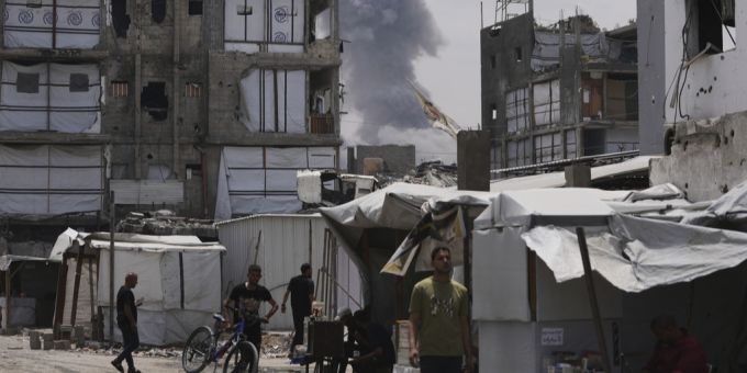 In Gaza kam es erneut zu schweren Angriffen durch israelische Truppen. Gaza