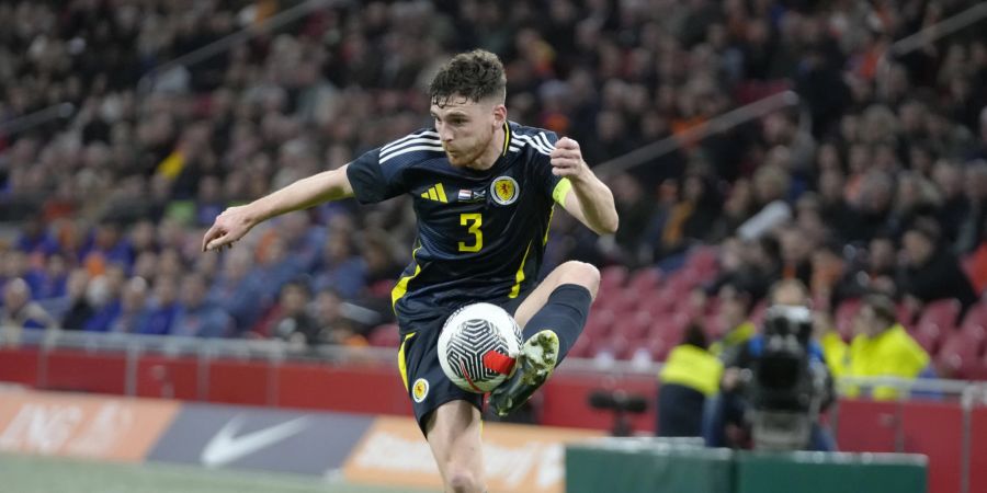 Andrew Robertson