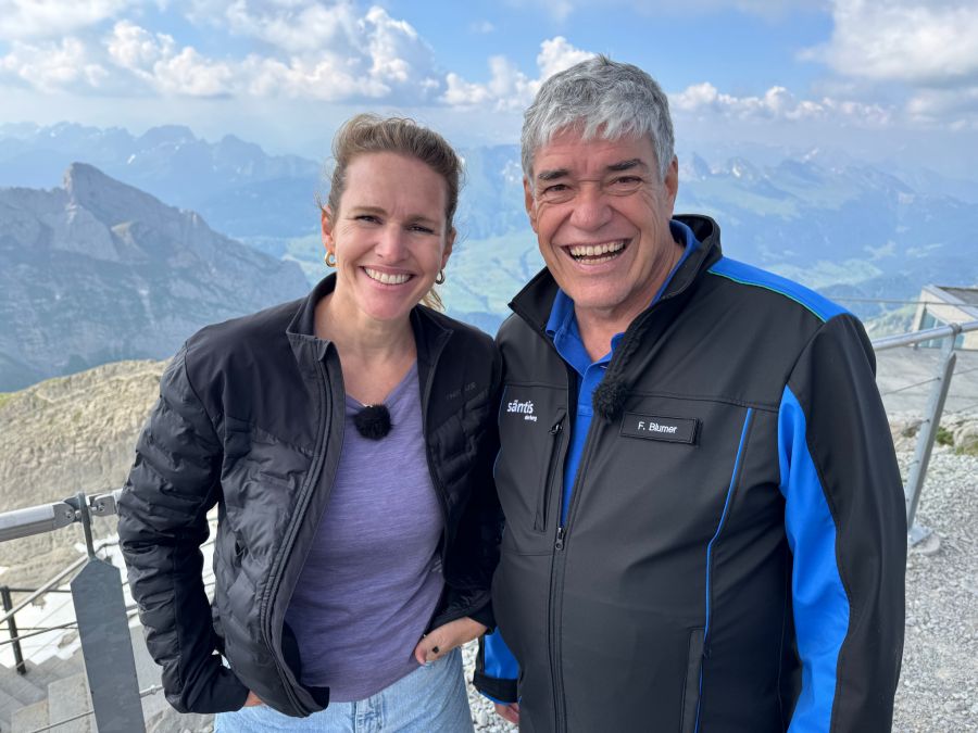 Für die Sendung SRF-Einstein mit Kathrin Hönegger auf dem Säntis vor der Kamera.