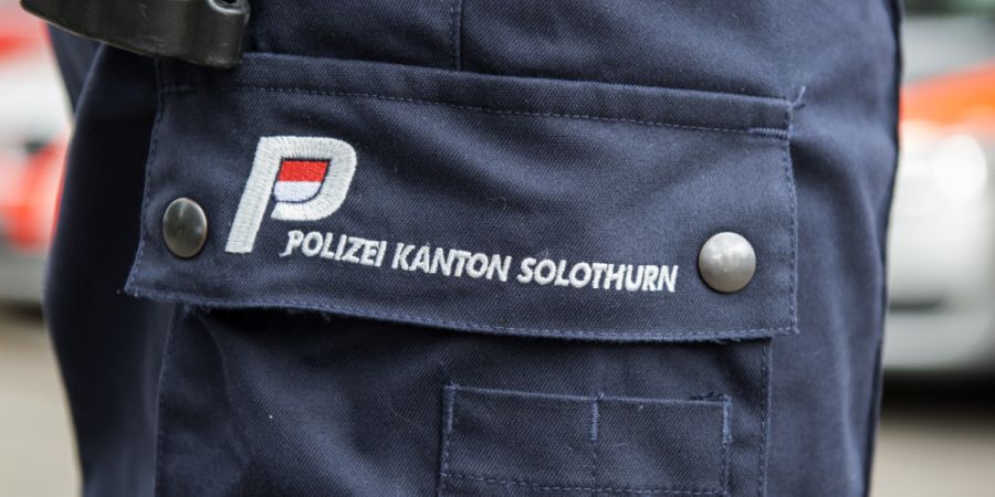 Die Kantonspolizei Solothurn sucht Personen, die im betreffenden Waldstück verdächtige Beobachtungen gemacht haben oder Angaben zum unbekannten Mann machen können. (Symbolbild)