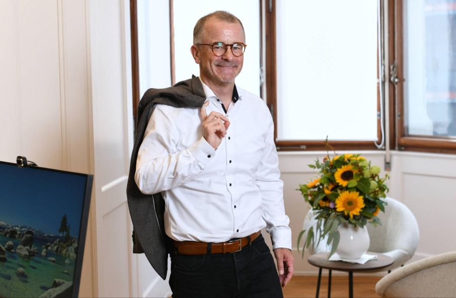 Raphael Golta im Stadthaus: Der neue Stadtpräsident setzt auf leise Töne und langen Atem.