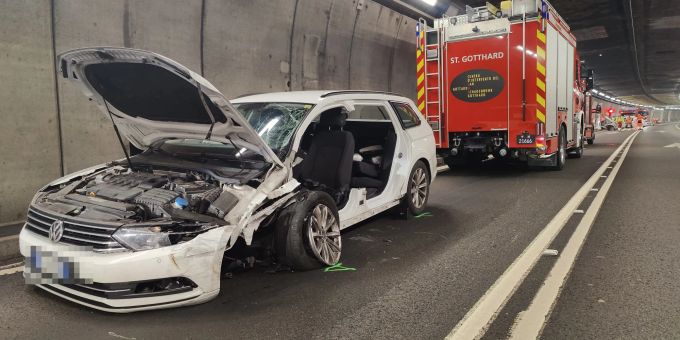 Heftiger Unfall - Crash im Gotthard-Strassentunnel fordert Verletzte