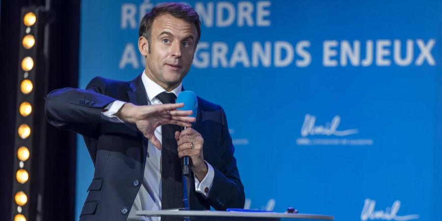 Macron