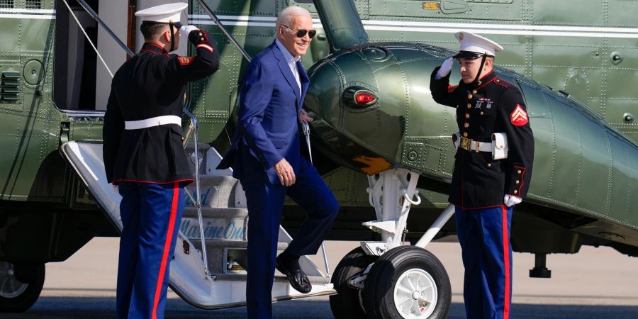 US-Präsident Joe Biden verlässt die Marine One.