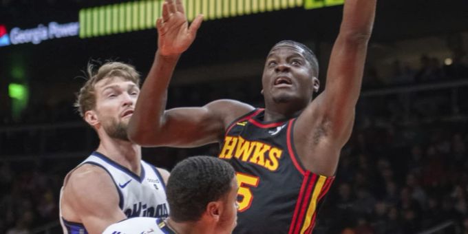 Clint Capela in Aktion für die Atlanta Hawks. NBA Clint Capela