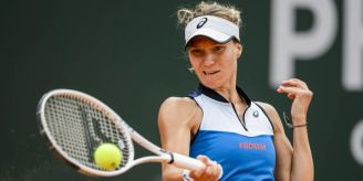 Schweizer glänzen - Turniersiege für Teichmann und Golubic