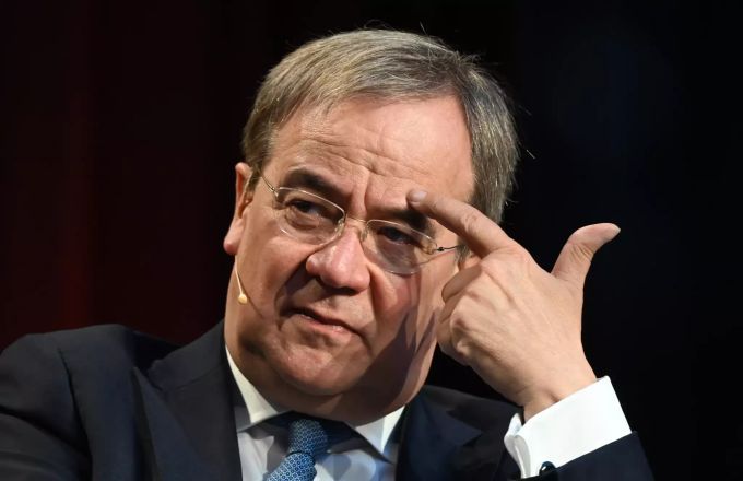 06.09.2021, Baden-Württemberg, Heilbronn: Armin Laschet, CDU-Kanzlerkandidat, CDU-Bundesvorsitzender und Ministerpräsident von Nordrhein-Westfalen, nimmt an einer Wahlcheck Veranstaltung des Medienhauses Heilbronner Stimme teil. Foto: Bernd Weissbrod/dpa +++ dpa-Bildfunk +++ Armin Laschet CDU