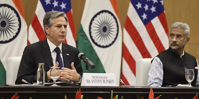 Subrahmanyam Jaishankar (r), Aussenminister von Indien, und Antony Blinken, Aussenminister der USA, während einer gemeinsamen Pressekonferenz. Foto: Jonathan Ernst/POOL Reuters/AP/dpa Subrahmanyam Jaishankar (r), Aussenminister von Indien, und Antony Blinken, Aussenminister der USA, während einer gemeinsamen Pressekonferenz. Foto: Jonathan Ernst/POOL Reuters/AP/dpa