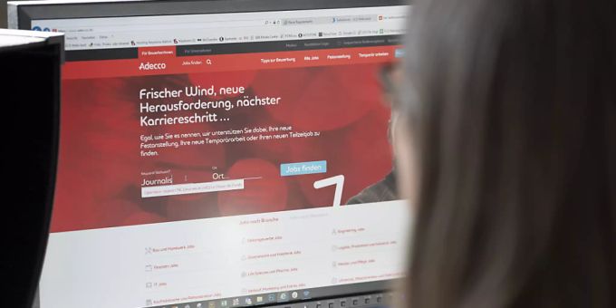 Adecco hat eine Plattform für Menschen lanciert, die aufgrund des russischen Angriffskriegs vertrieben worden sind. (Symbolbild) Adecco