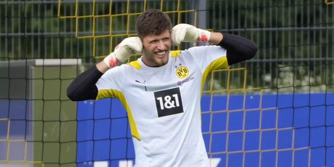 Borussia Dortmund hat beim Debüt von Gregor Kobel mit 1:3 verloren. Gregor Kobel VFL Bochum