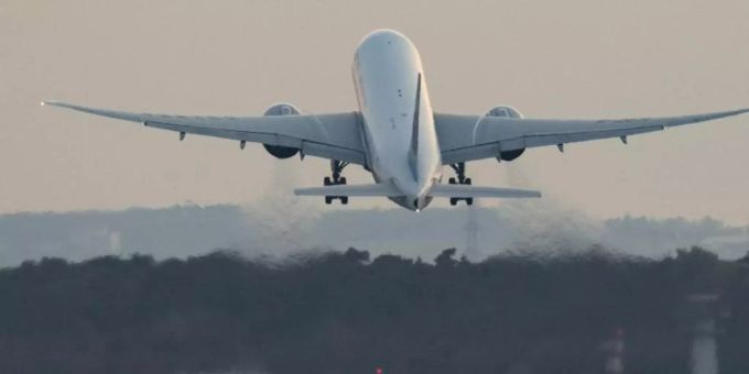 Frankfurt/Main - Passagierverkehr am Frankfurter Flughafen zieht an