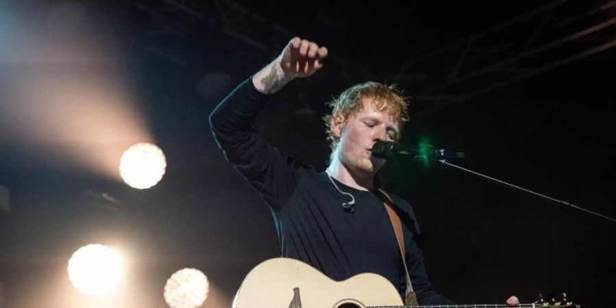 Ed Sheeran tritt in Paris bei «Global Citizen Live» auf. Foto: Jamie Carter/Hmv/PA Media/dpa