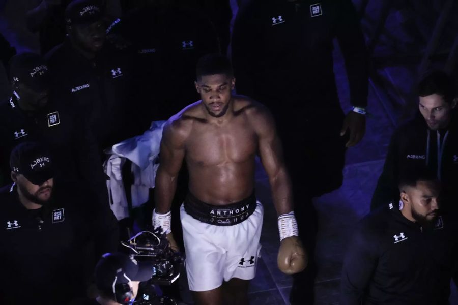 Joshua verlor zum zweiten Mal nach 2019 seine Gürtel der Verbände WBA, IBF, WBO und IBO.