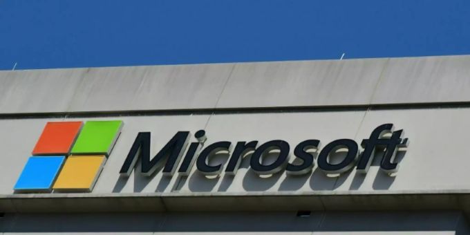 Microsoft-Logo Microsoft-Logo