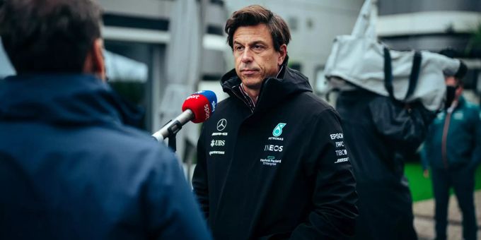 Toto Wolff, Teamchef von Mercedes, im Rahmen des Russland-GP der Formel 1. Toto Wolff Mercedes Russland
