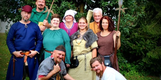 Das Organisationskomitee vom «Mittelaltermarkt zu Basselstorff» Mittelaltermarkt Bassersdorf