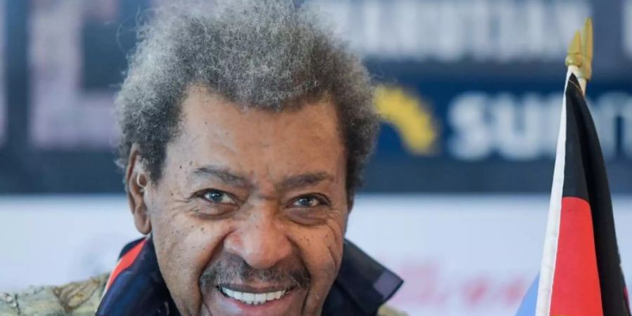 Box-Promoter Don King wird 90 Jahre alt. Foto: Axel Heimken/dpa