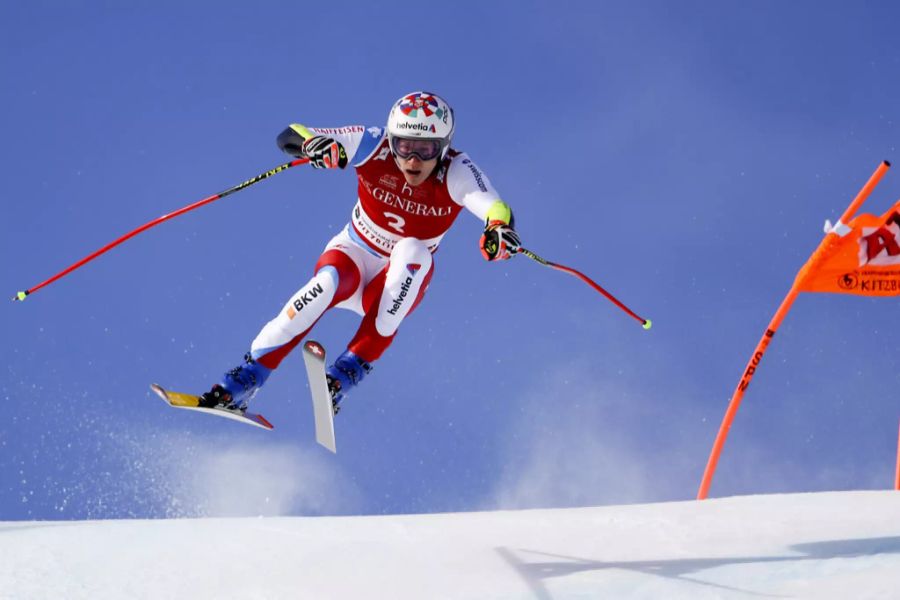 Mit bester Sicht und Startnummer 3 stürzt sich Marco Odermatt den Kitzbühel-Super-G hinunter.