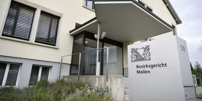 Das Bezirksgericht Meilen entscheidet über die Brandstifterin von Oetwil. bezirksgericht meilen oetwil