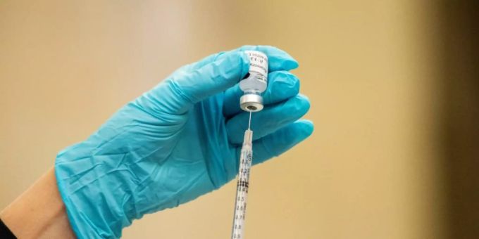 Buenos Aires - Argentinien erteilt Notfallzulassung für russischen Corona-Impfstoff