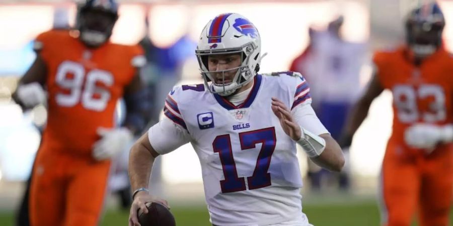 Buffalos Quarterback Josh Allen auf dem Weg zum Touchdown. Foto: Jack Dempsey/AP/dpa