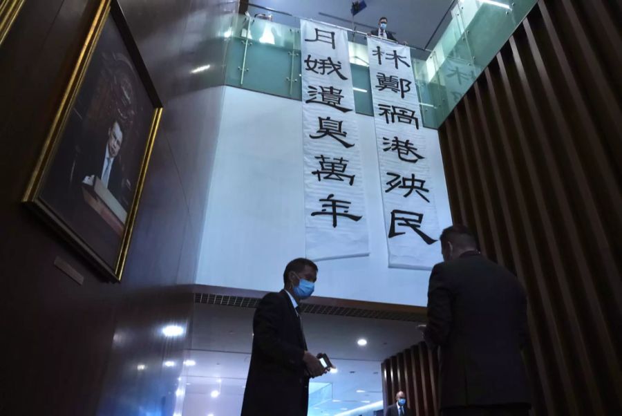 Carrie Lam Hongkong Parlament