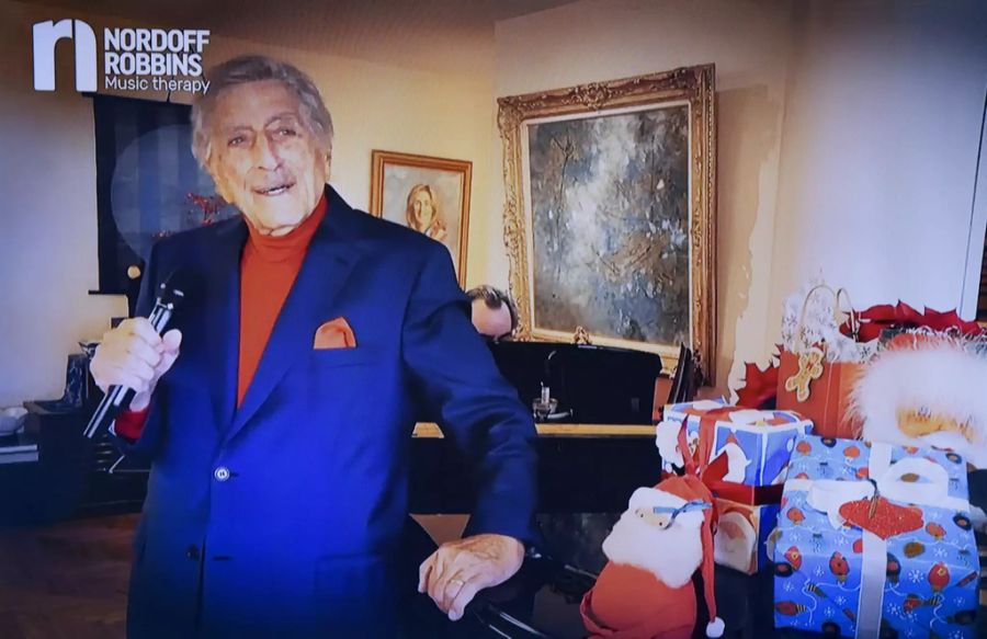 Tony Bennett ist nun geimpft.