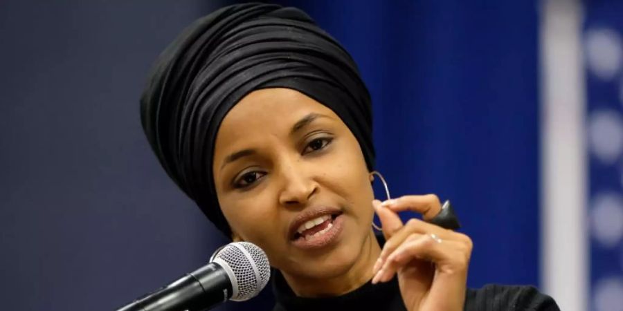 Ilhan Omar, demokratische Kongressabgeordnete in den USA, spricht bei einer Wahlveranstaltung. Foto: Preston Ehrler/SOPA Images via ZUMA Wire/dpa