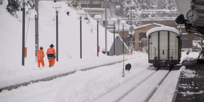 Der Bahnhof in Arosa. Bahnhof arosa