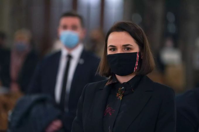 Swetlana Tichanowskaja, Oppositionspolitikerin in Belarus, nimmt teil an einem Ökumenischen Gottesdienst Gebet im Berliner Dom für Belarus. Belarus
