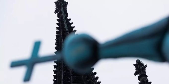 Wegen hoher Nachfrage hat das Amtsgericht Köln die Zahl der Online-Termine für Kirchenaustritte nochmals aufgestockt. Foto: Rolf Vennenbernd/dpa Wegen hoher Nachfrage hat das Amtsgericht Köln die Zahl der Online-Termine für Kirchenaustritte nochmals aufgestockt. Foto: Rolf Vennenbernd/dpa