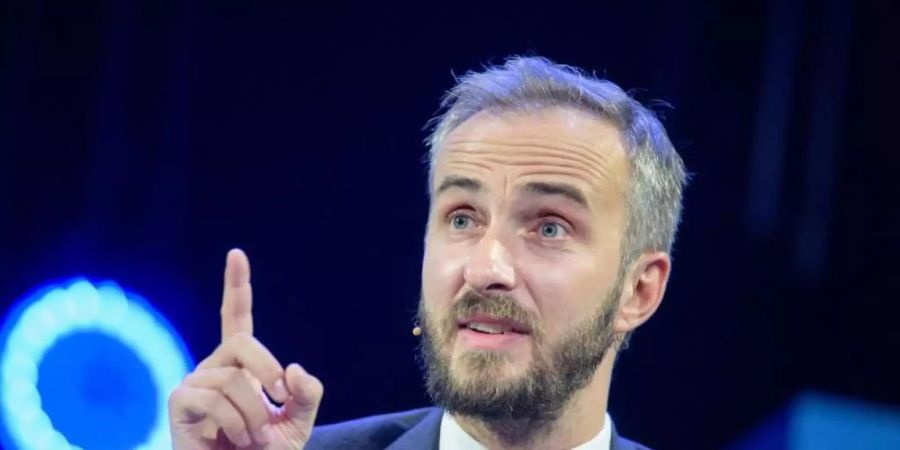 Wird Bremen zur Influencer-Hauptstadt? Jan Böhmermann arbeitet daran. Foto: Matthias Balk/dpa