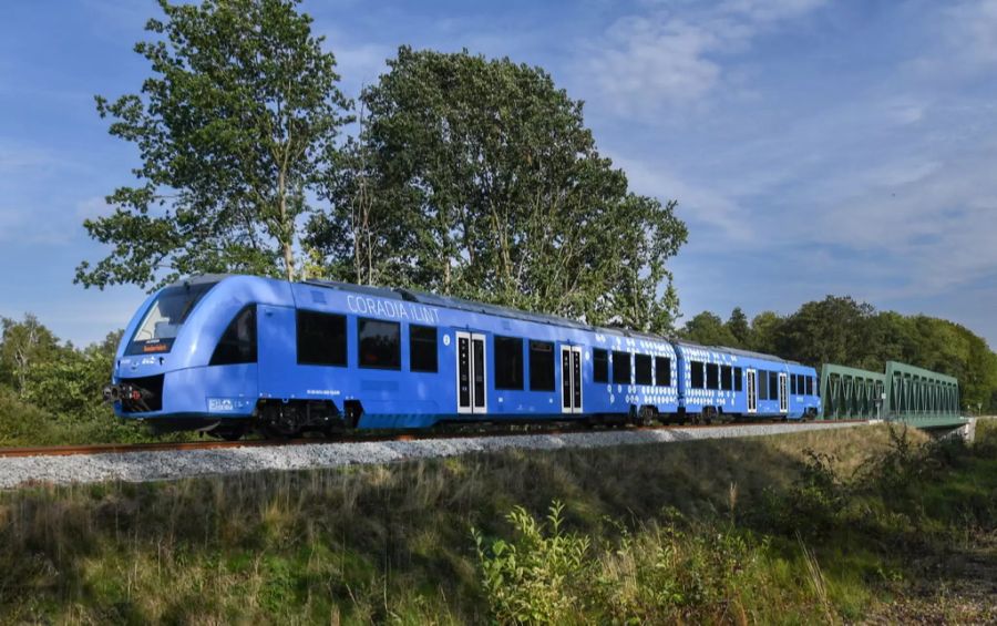 alstom wasserstoff brennstoffzelle zug