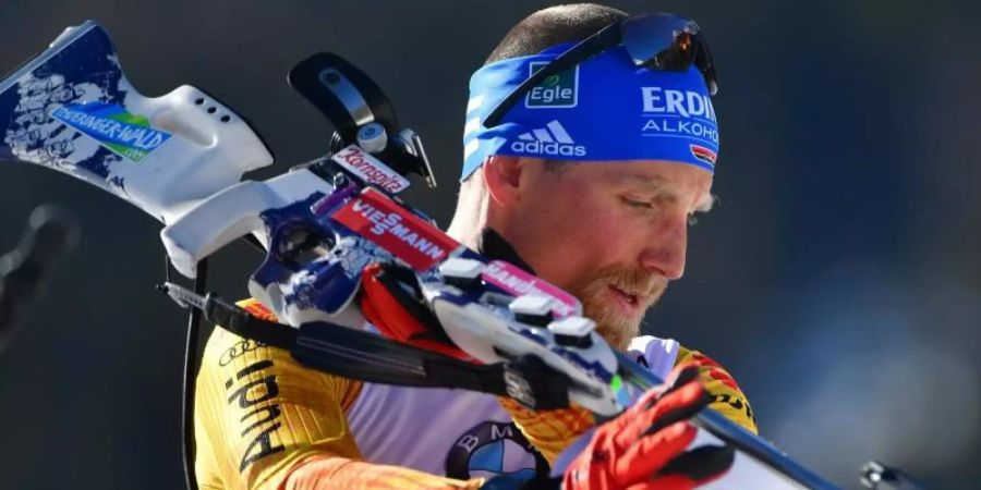 Erik Lesser hat sich für den Weltcup-Auftakt in Finnland qualifiziert. Foto: Hendrik Schmidt/dpa