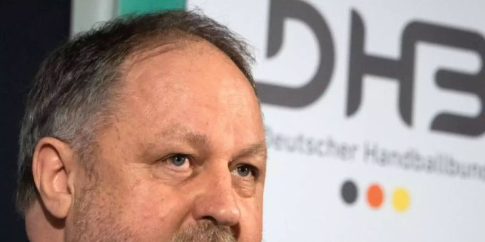 Frankfurt/Main - DHB-Spitze spricht Machtwort: Handballer fahren zur WM