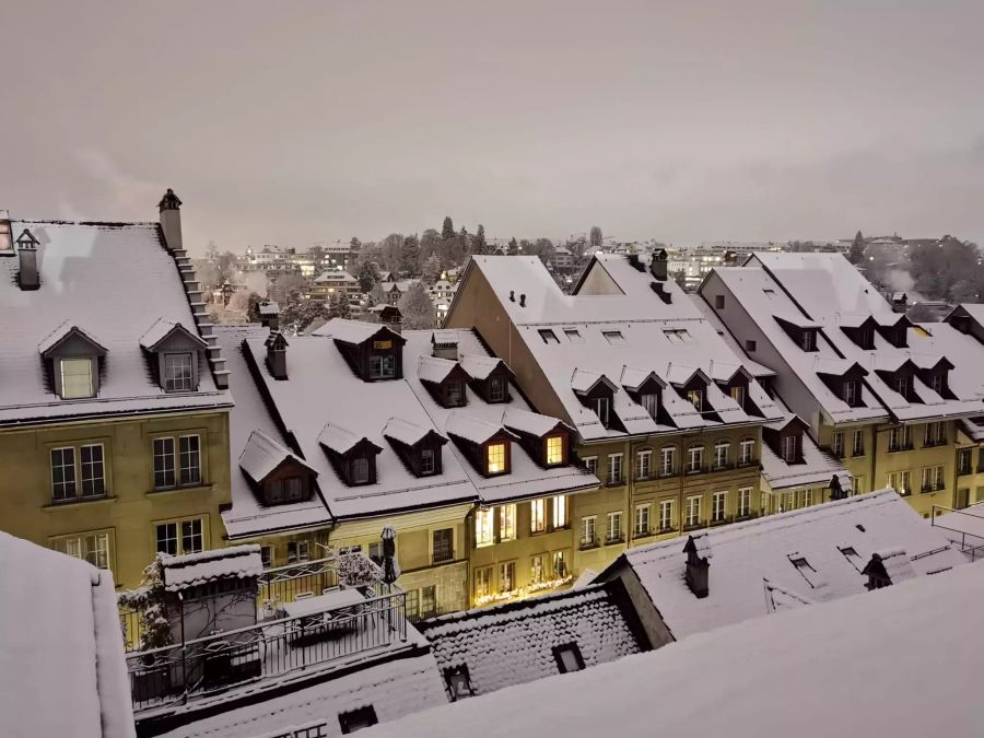 So viel Schnee sieht man in den Schweizer Städten nur selten.