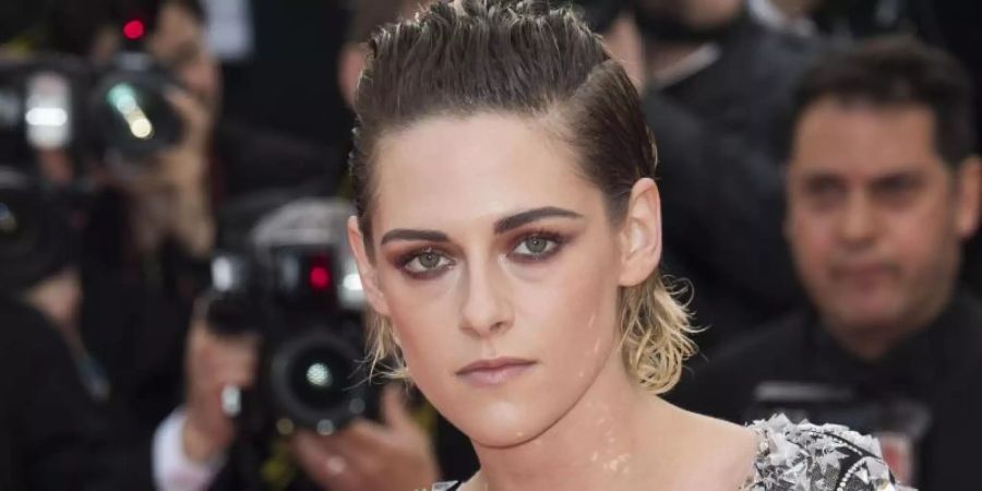 Kristen Stewart dreht als Lady Diana in Potsdam. Foto: Arthur Mola/Invision/dpa