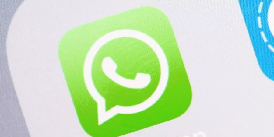 Seit der Änderung der Datenschutzrichtlinie bei Whatsapp legen Konkurrenzangebote des Dienstes überdurchschnittlich zu. Foto: Catherine Waibel/dpa-tmn