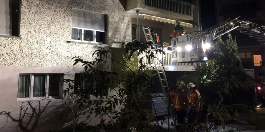 Brand auf Balkon