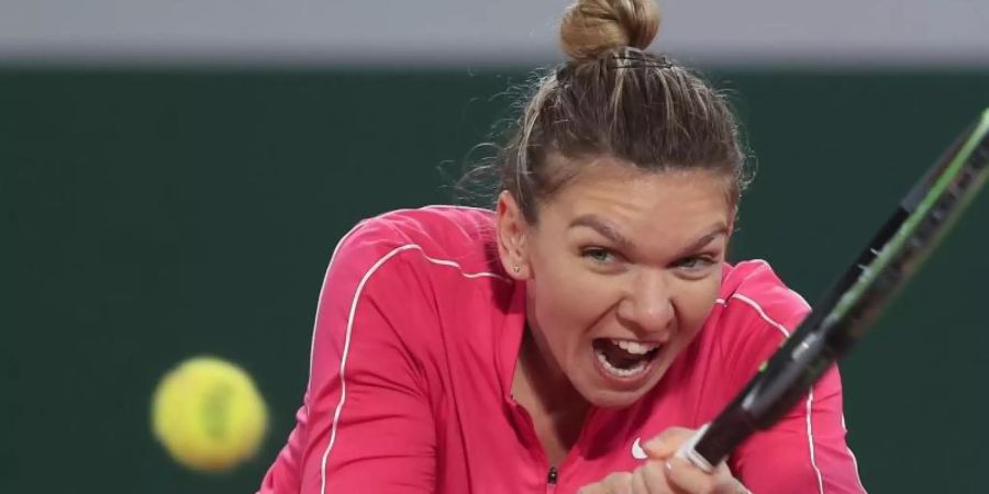 Wurde positiv auf das Coronavirus getestet: Simona Halep aus Rumänien. Foto: Michel Euler/AP/dpa