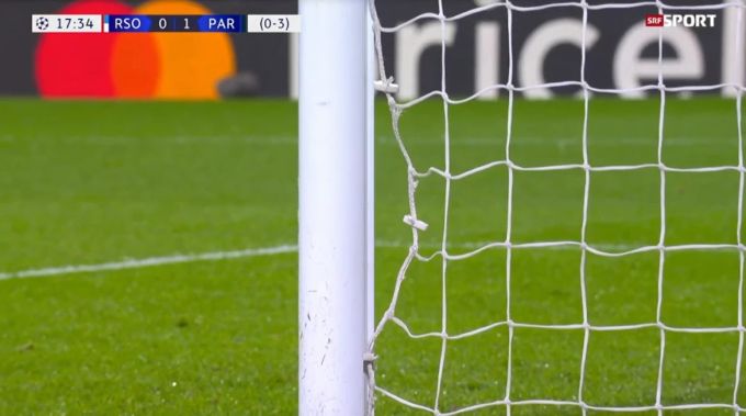 Kylian Mbappé schiesst in der Champions League das Tornetz kaputt. Champions League kylian Mbappé