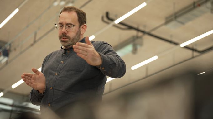 Christian Ochsenbein ist Leiter des Swiss Battery Technology Center in Biel. Christian Ochsenbein