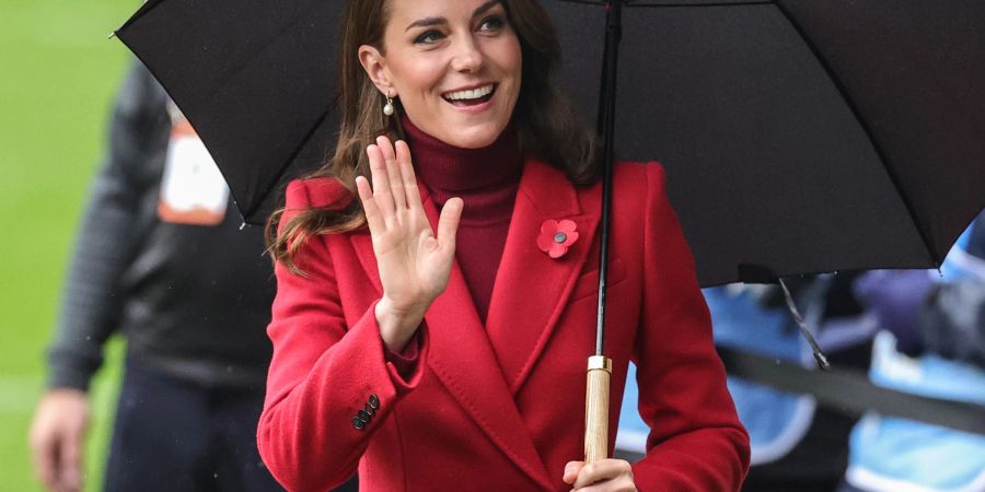 kate middleton blauer saphir