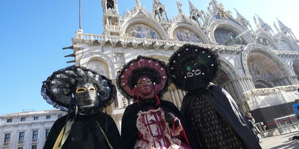 Motto «Marco Polo» Karneval in Venedig hat begonnen