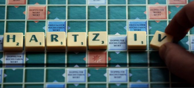 Per 1. Januar 2024 wurde das Bürgergeld um zwölf Prozent erhöht. Bereits ein Jahr zuvor hatte der Übergang von Hartz IV eine Steigerung in ähnlicher Grössenordnung zur Folge. (Symbolbild) Bürgergeld Arbeitslosigkeit Erwerbstätigkeit Fehlanreize