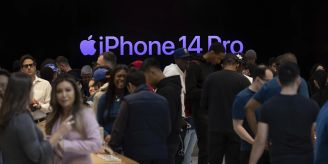 Weihnachts-Geschäft - Iphones wegen Corona-Lieferschwierigkeiten knapp Weihnachts-Geschäft - Iphones wegen Corona-Lieferschwierigkeiten knapp
