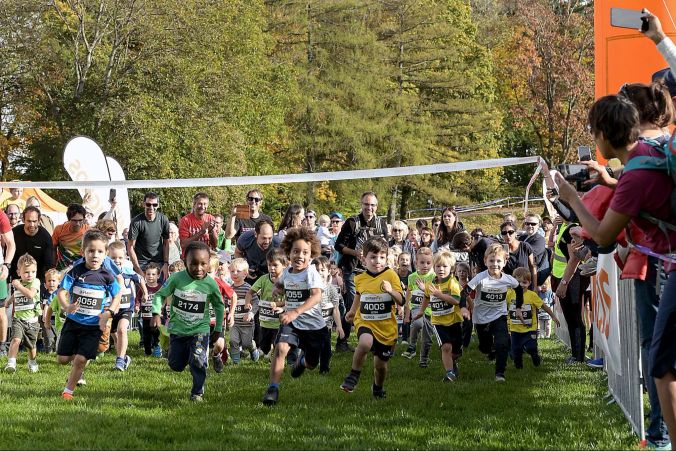 Start zum Pfüderi-Lauf der Knaben.