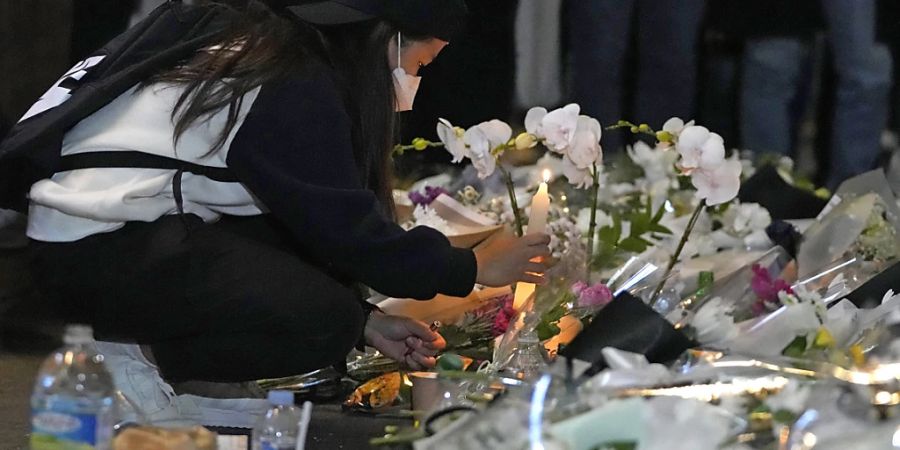 Nach der Massenpanik mit mehr als 150 Toten sind die Ermittlungen zu der Katastrophe in Seoul in vollem Gang. Foto: Lee Jin-Man/AP/dpa